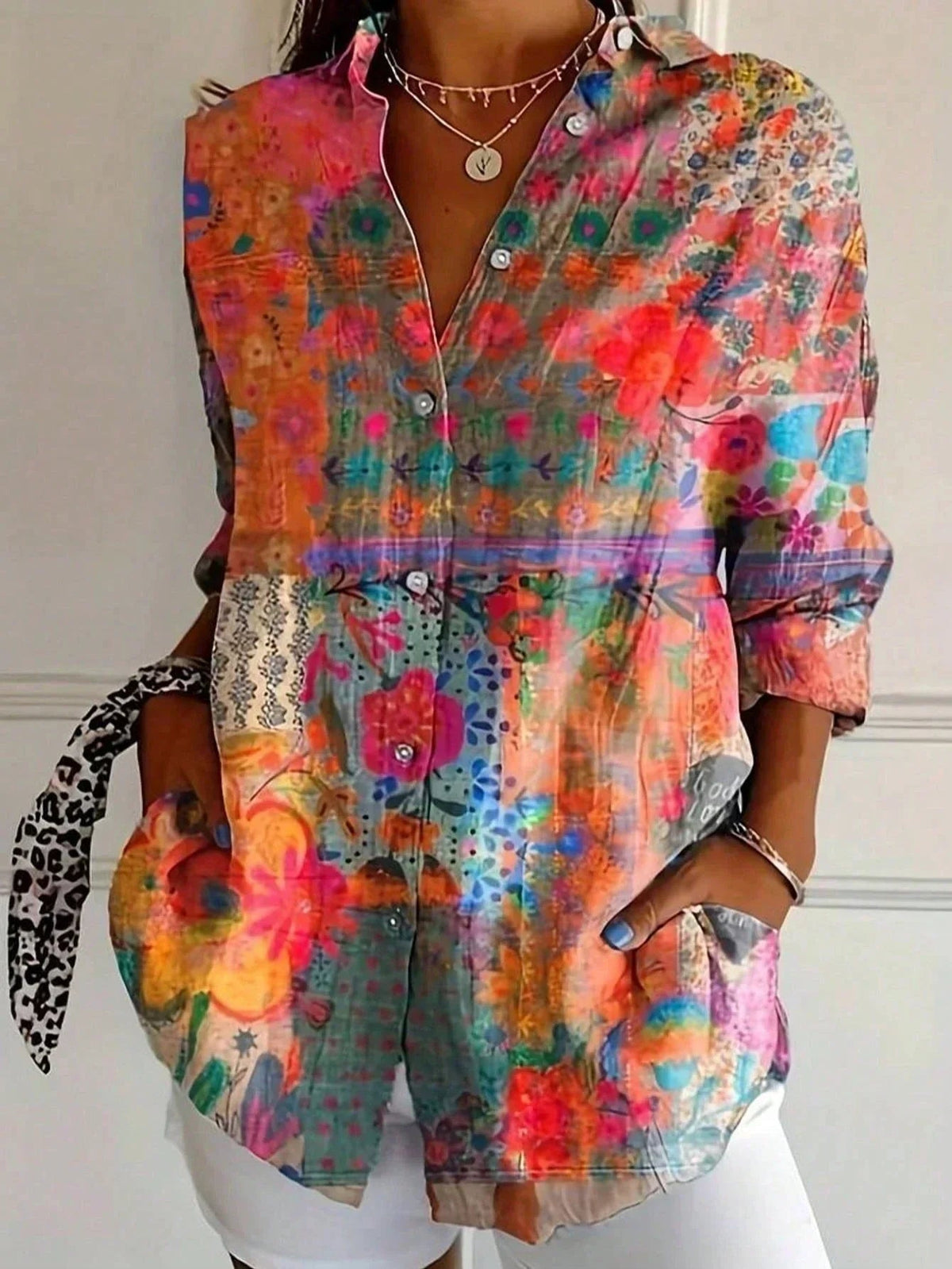 Bluse mit farbenfrohem Muster und bequemem Schnitt für Damen