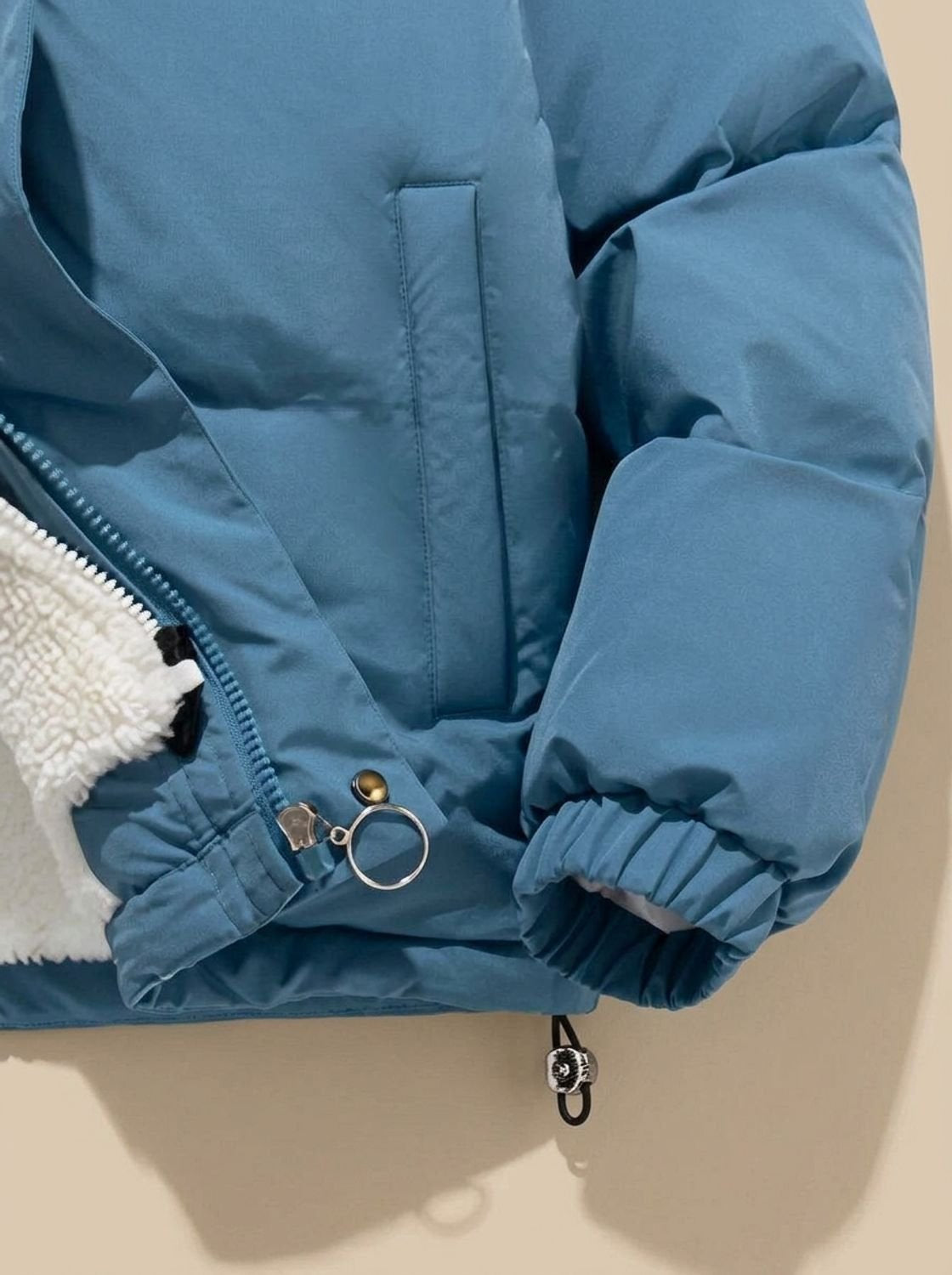 Daunenjacke Damen mit Sherpa-Fleece-Futter und Kapuze, hüftlang