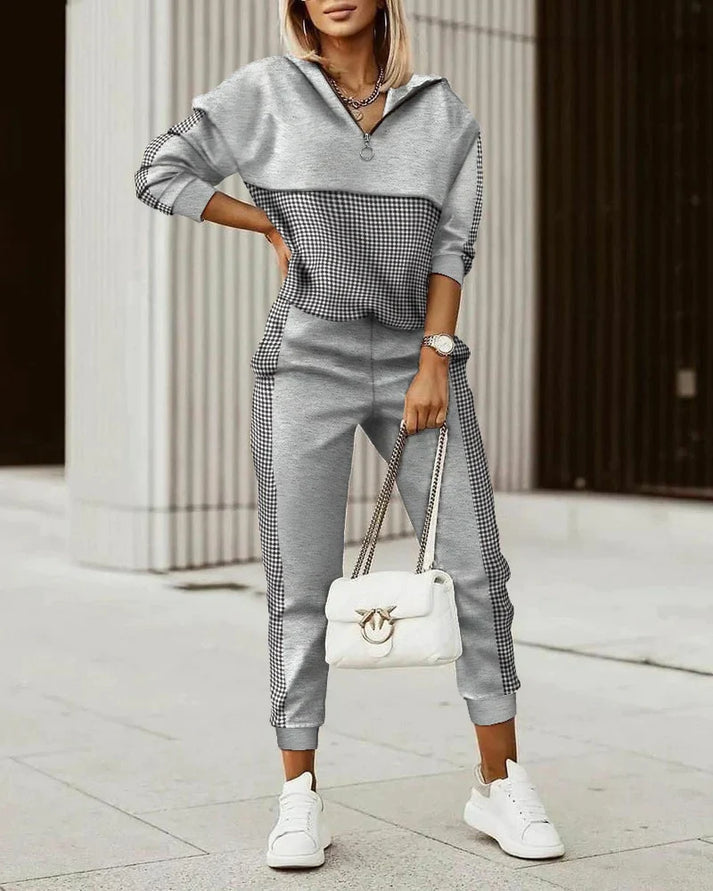 Hoodie Damen Zweiteiler mit Kapuze und Joggerhose im Allover-Print