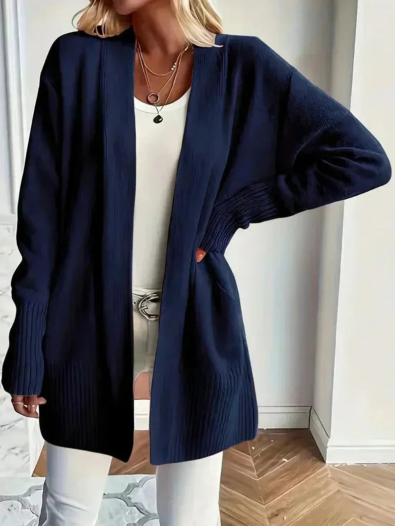 Bayer Modehaus - Damen Longcardigan mit Dolman-Ärmeln und Rippbündchen in Dunkelblau