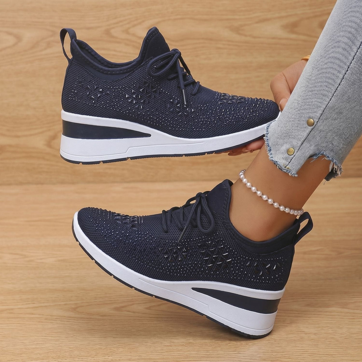 Orthopädische Schuhe Damen aus Strick, atmungsaktiv mit Strass