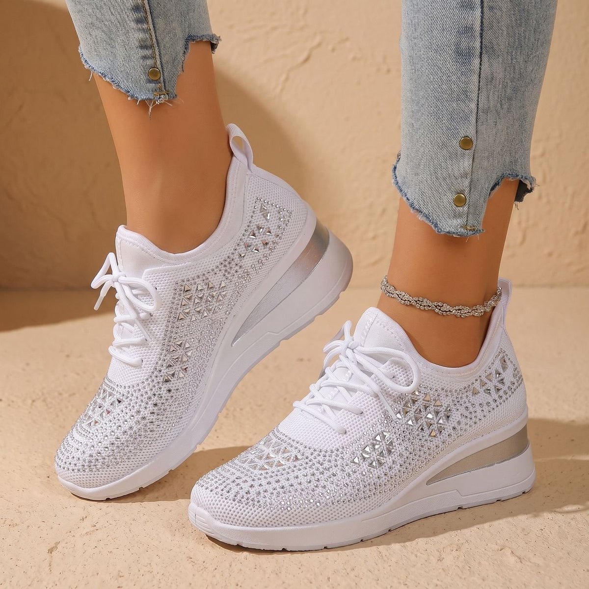 Orthopädische Schuhe Damen aus Strick, atmungsaktiv mit Strass