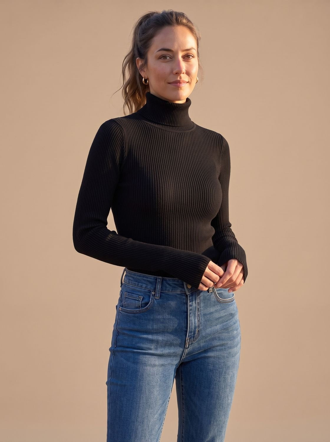 Rollkragenpullover Damen aus Rippstrick, figurbetont mit langen Ärmeln
