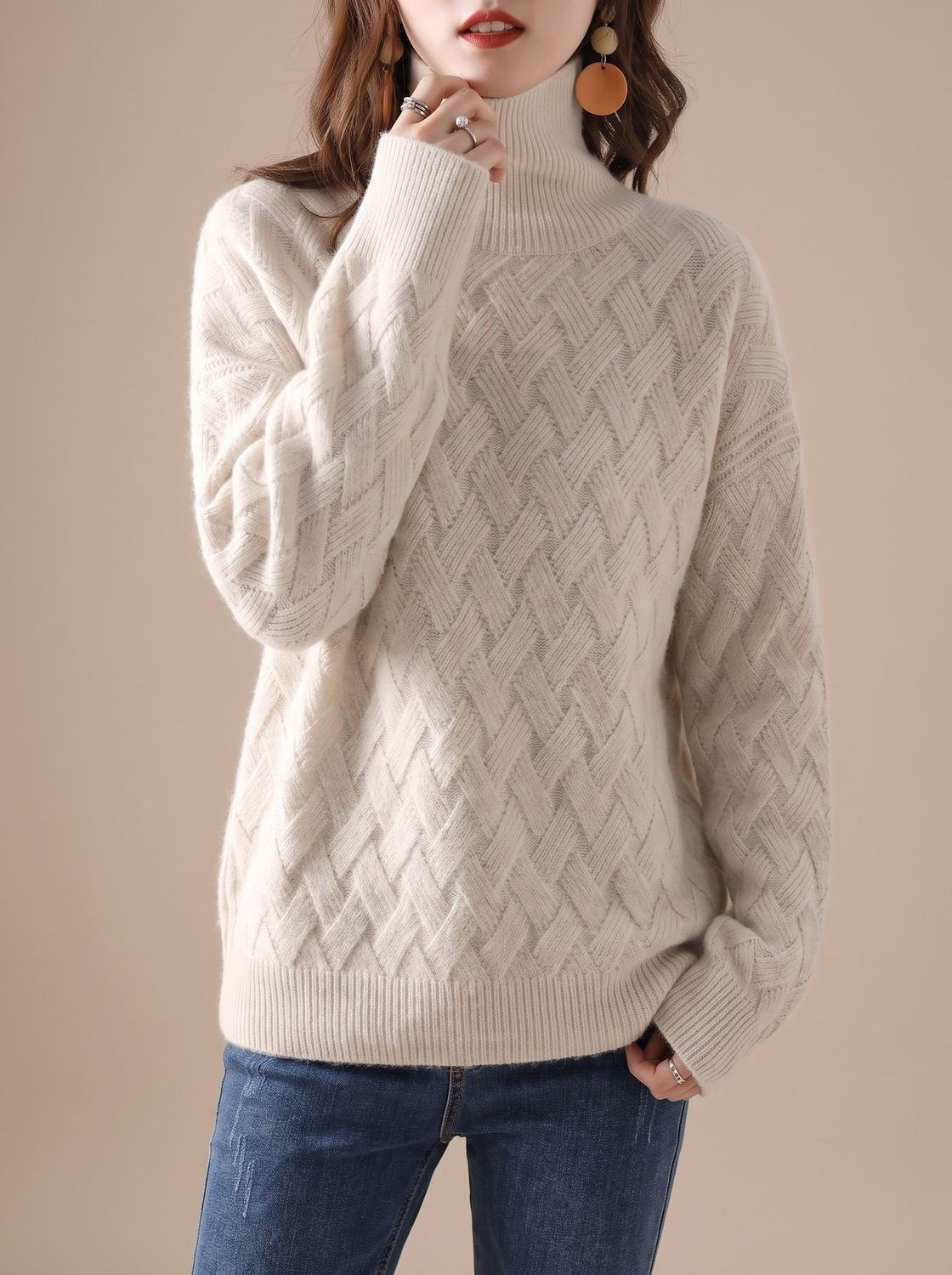Rollkragenpullover Damen in Oversize mit Zopfmuster für den Winter