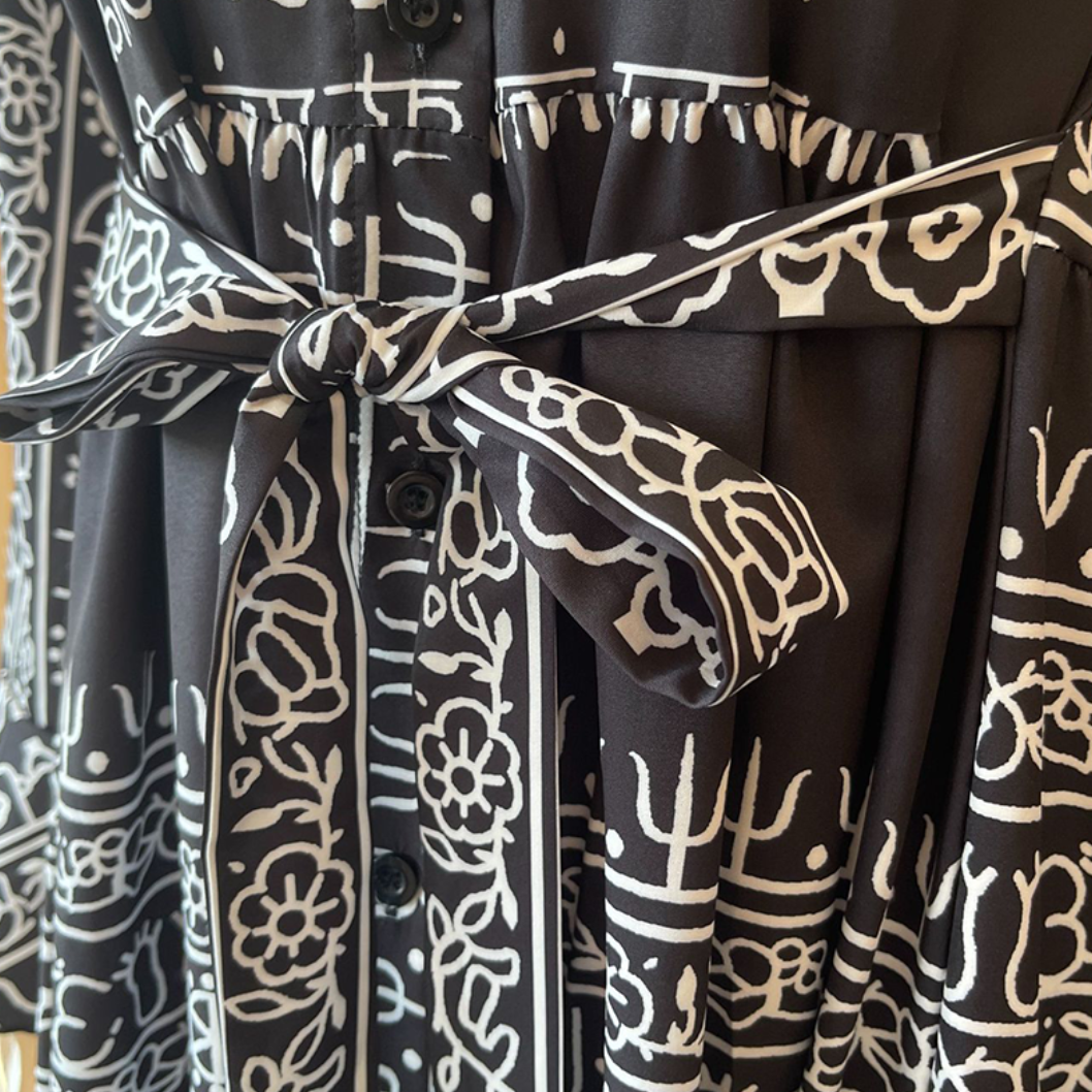 Bayer Modehaus - Damen Maxikleid mit Ornament-Print, Bindegürtel und Volantsaum - Produktbild 7