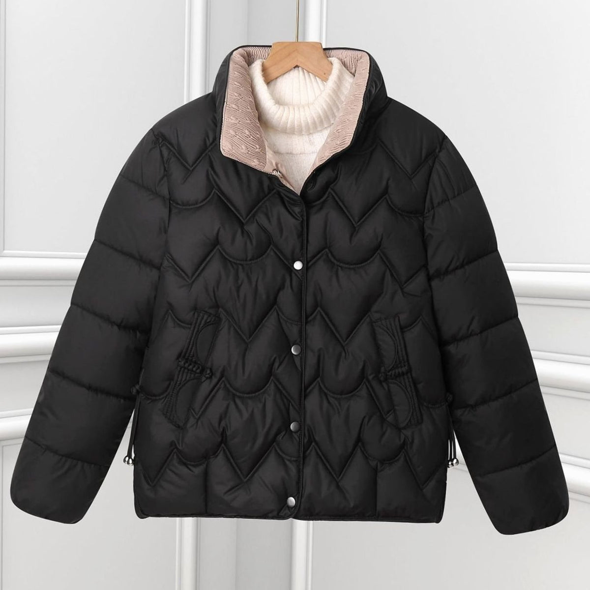 Steppjacke kurz mit Bogensteppung und Stehkragen für Damen in Schwarz - Ansicht 6