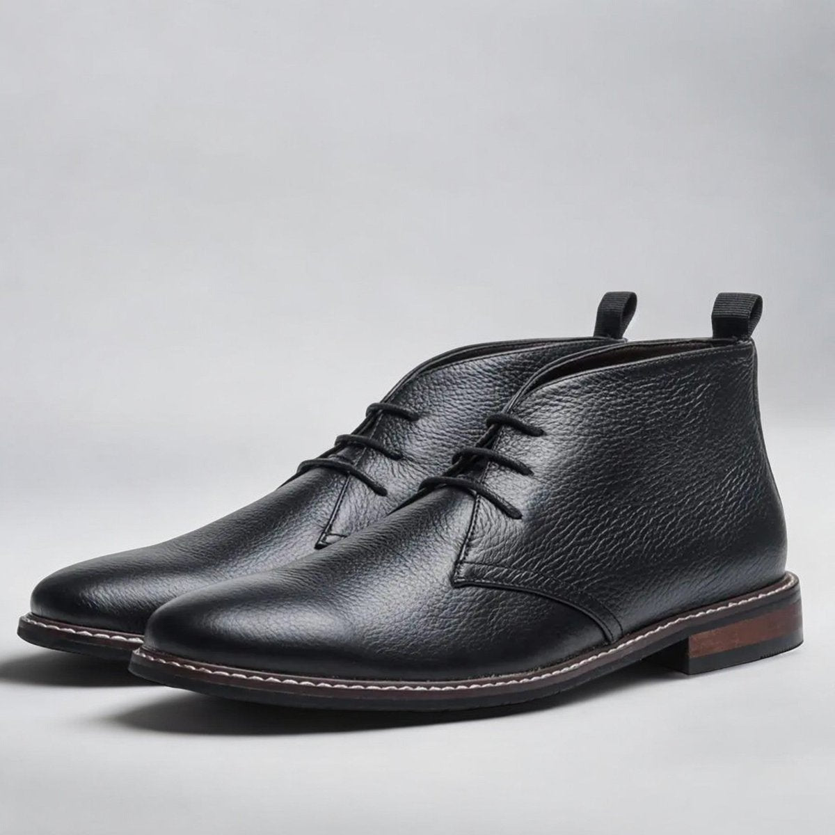 Stiefelett Herren mit Schnürung, Kunstleder und robuster Laufsohle