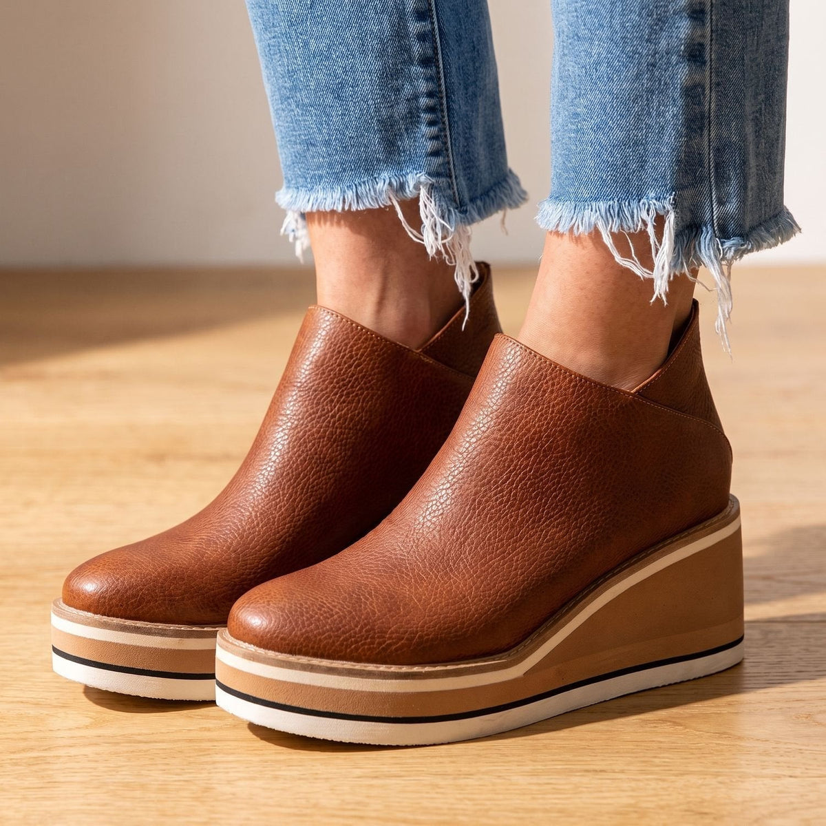 Stiefeletten Damen aus Kunstleder mit Keilabsatz und Plateau