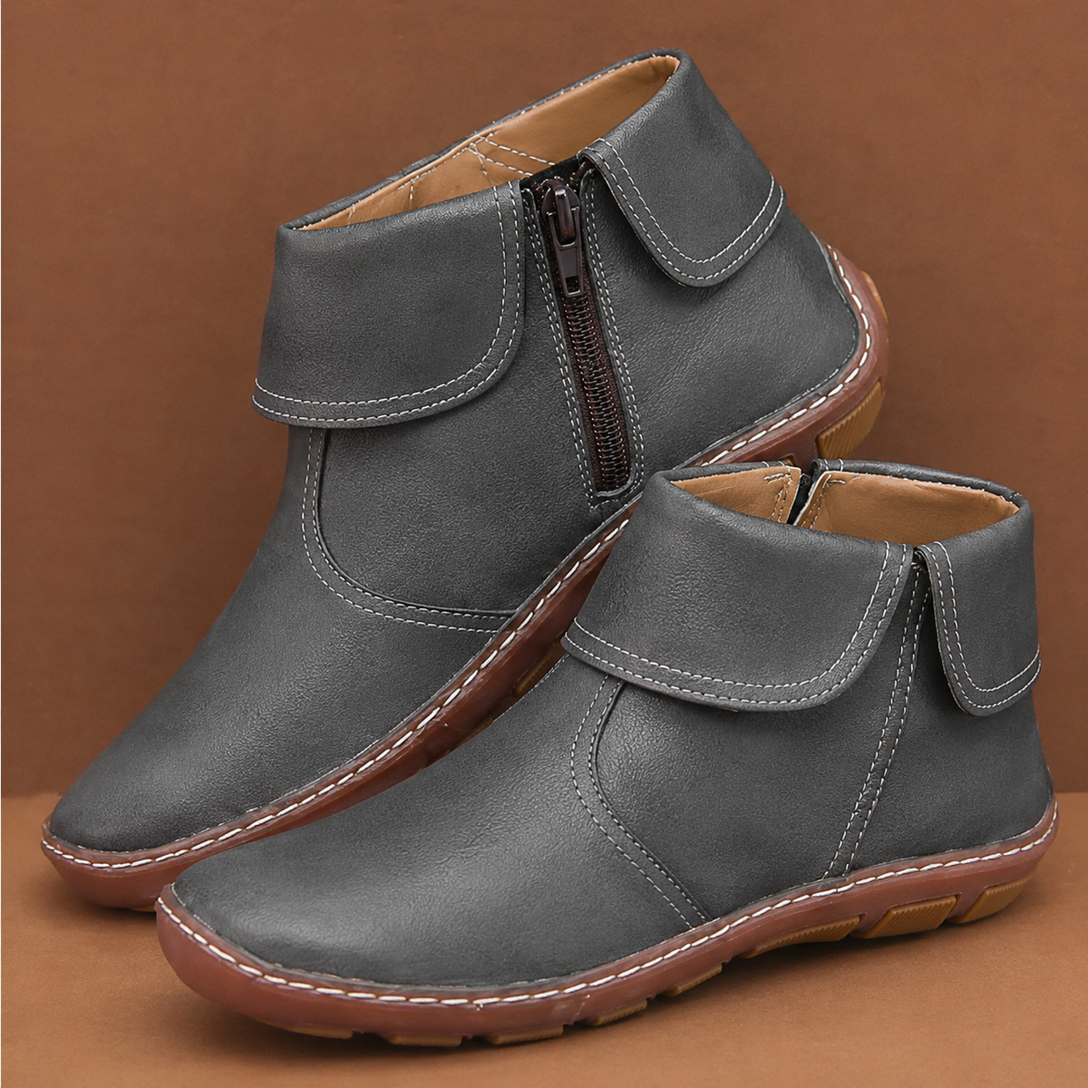 Stiefeletten mit Vintage-Ziernähten und flachem Absatz für Damen in Dunkelgrau (mit Reißverschluss)