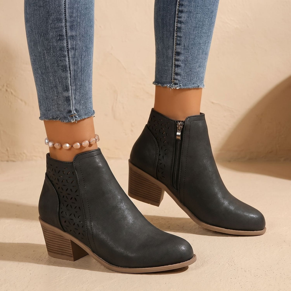 Stiefeletten Damen mit Blockabsatz, Reißverschluss und Blumenmuster