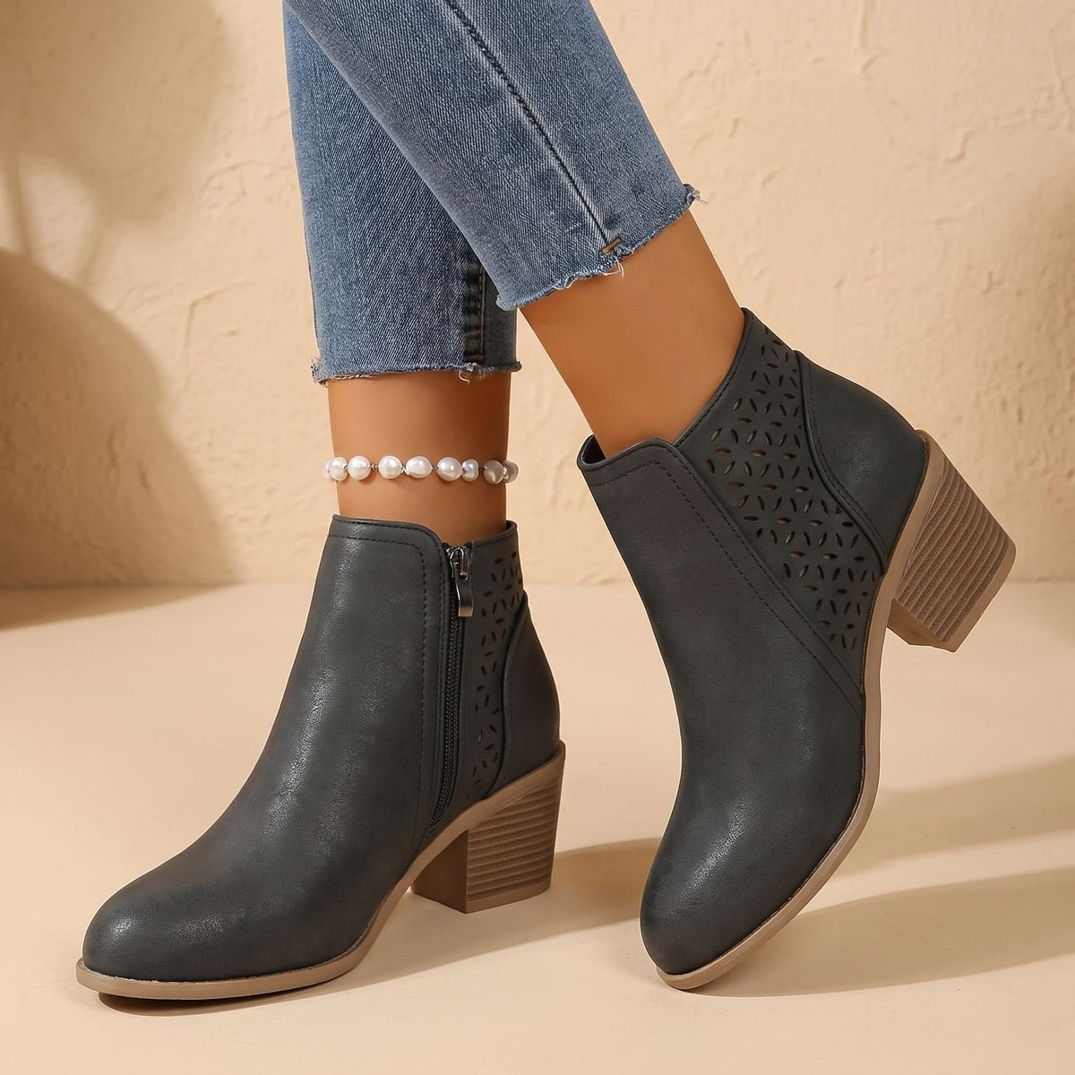 Stiefeletten Damen mit Blockabsatz, Reißverschluss und Blumenmuster
