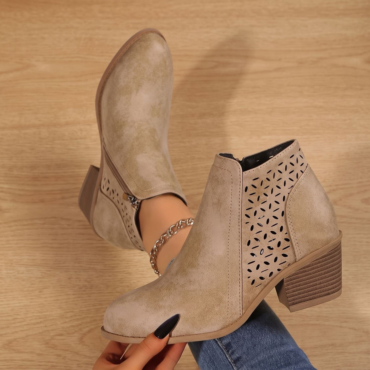 Stiefeletten Damen mit Blockabsatz, Reißverschluss und Blumenmuster