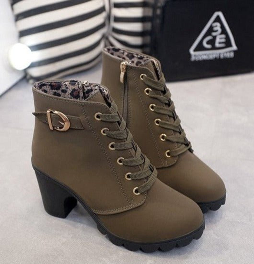 Stiefeletten Damen mit Blockabsatz und Schnürung in Wildleder-Optik