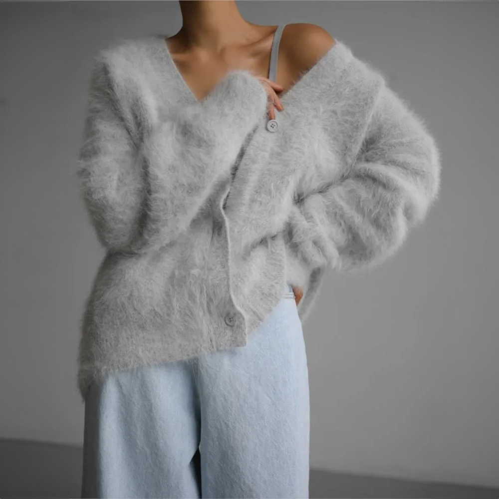 Strickjacke mit V-Ausschnitt und großer Knopfleiste für Damen in Grau - Ansicht 8