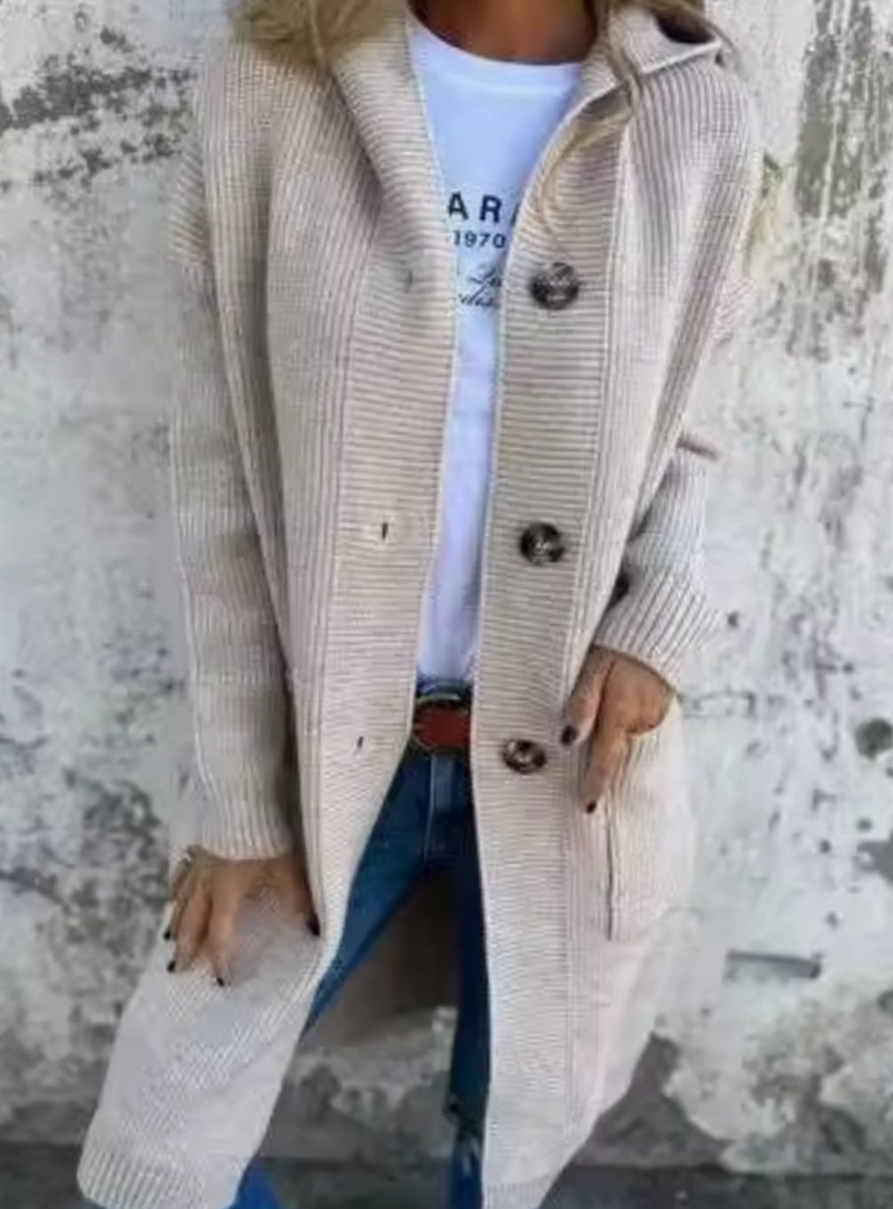 Strickjacke mit Kapuze und Rippenstrick für Damen in Beige - Ansicht 3
