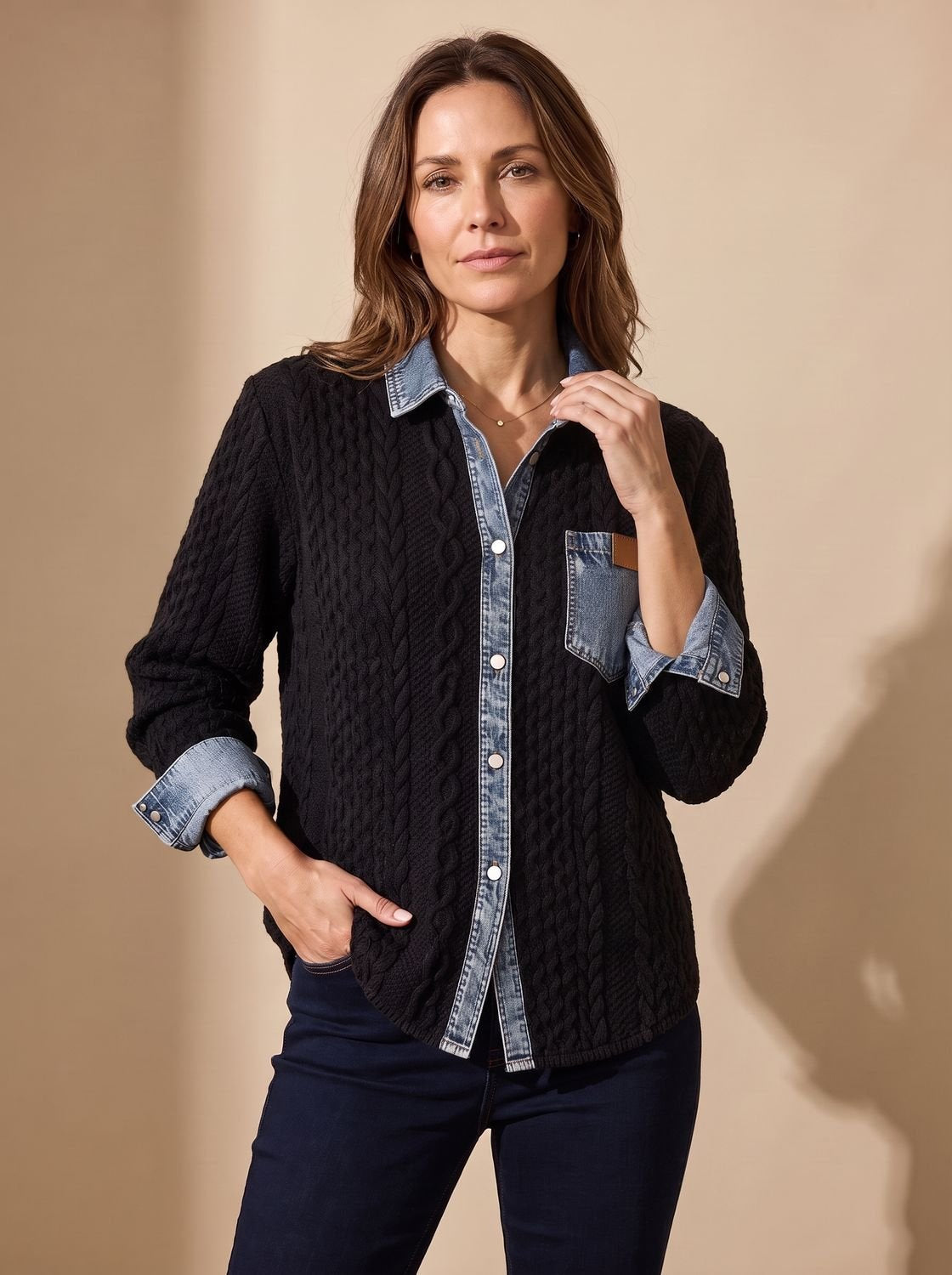 Zopfstrick-Overshirt Damen locker mit Jeanskragen und Knopfleiste