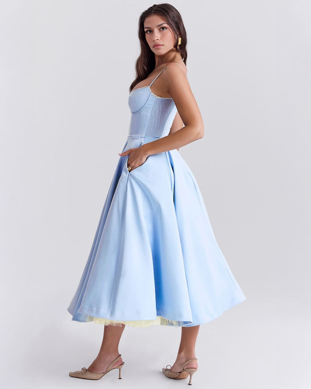 Damen Midikleid mit Herz-Ausschnitt und ausgestelltem Rock - weitere Ansicht