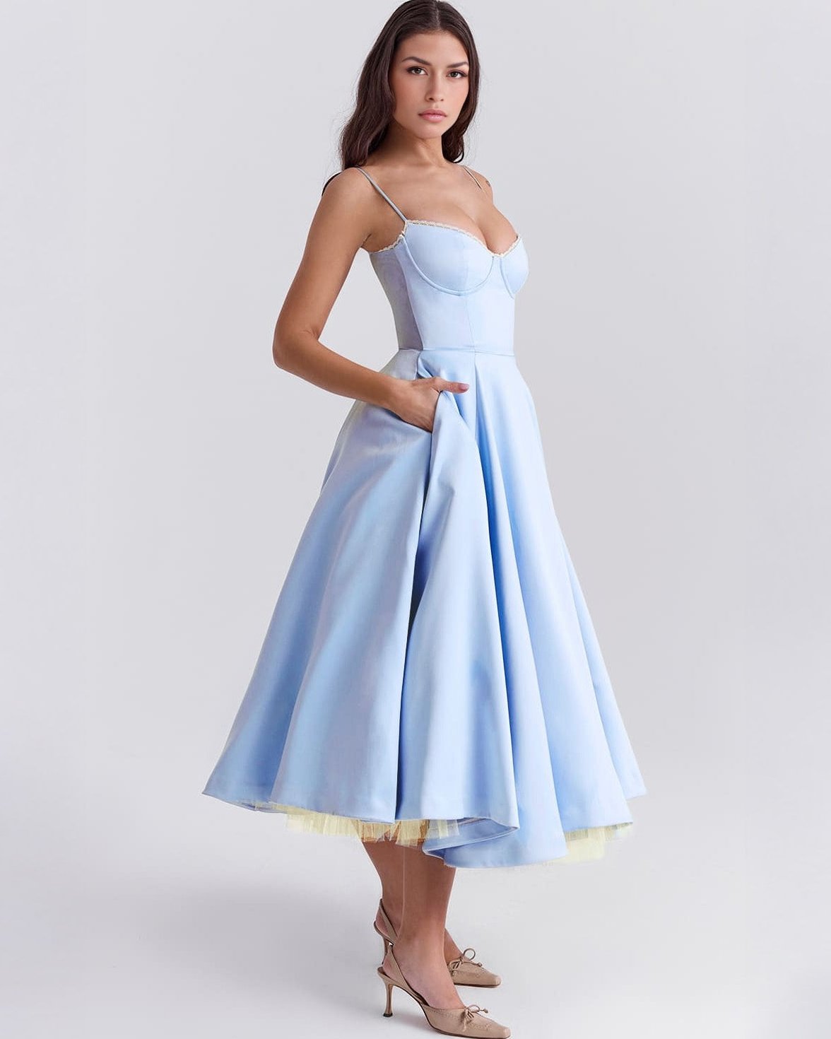 Bayer Modehaus - Damen Midikleid mit Herz-Ausschnitt und Spaghettiträgern - Produktbild 8