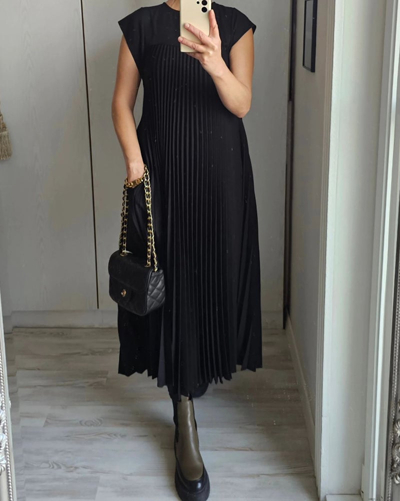 Damen Plisseekleid mit Rundhals und Maxi-Länge - weitere Ansicht
