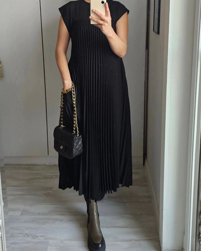 Bayer Modehaus - Damen Plisseekleid mit Rundhals, Maxi-Länge, kurze Ärmel - Produktbild 9