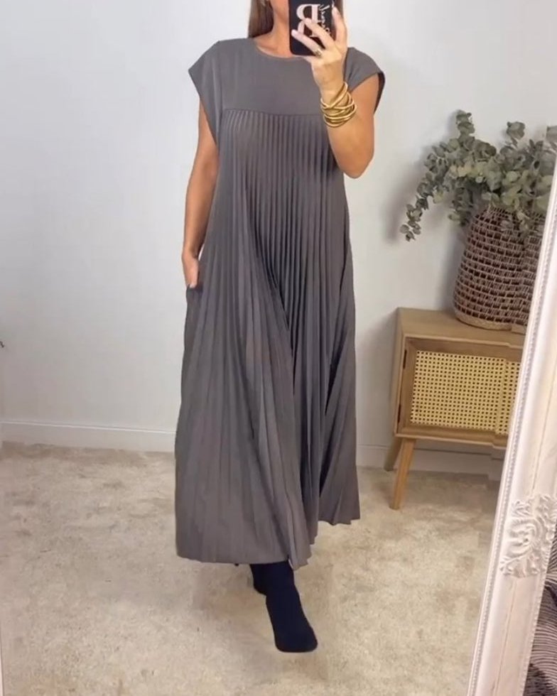 Bayer Modehaus - Damen Plisseekleid mit Rundhals, Maxi-Länge, kurze Ärmel - Produktbild 12