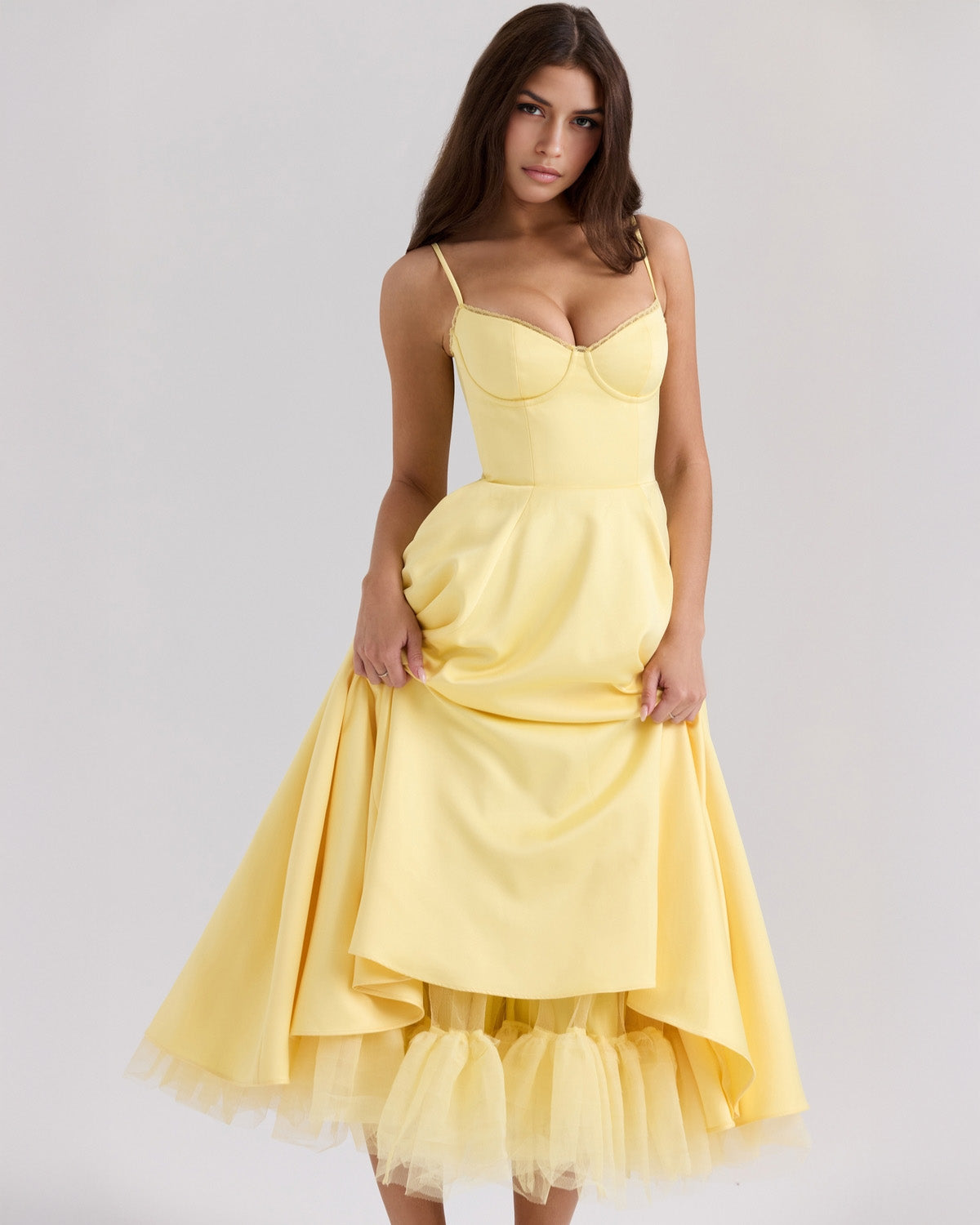 Midikleid mit Tüll-Unterrock in Buttergelb