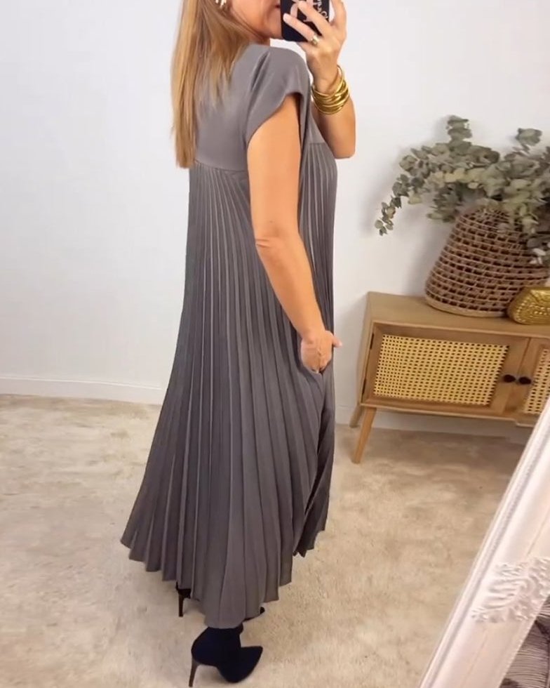 Bayer Modehaus - Damen Plisseekleid mit Rundhals, Maxi-Länge, kurze Ärmel - Produktbild 13
