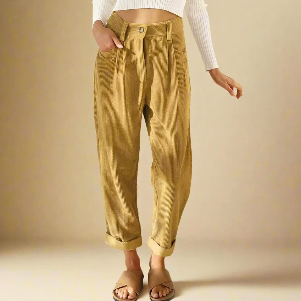 Bayer Modehaus - Damen Cordhose mit Bundfalten, High Waist, verkürzt in Senf
