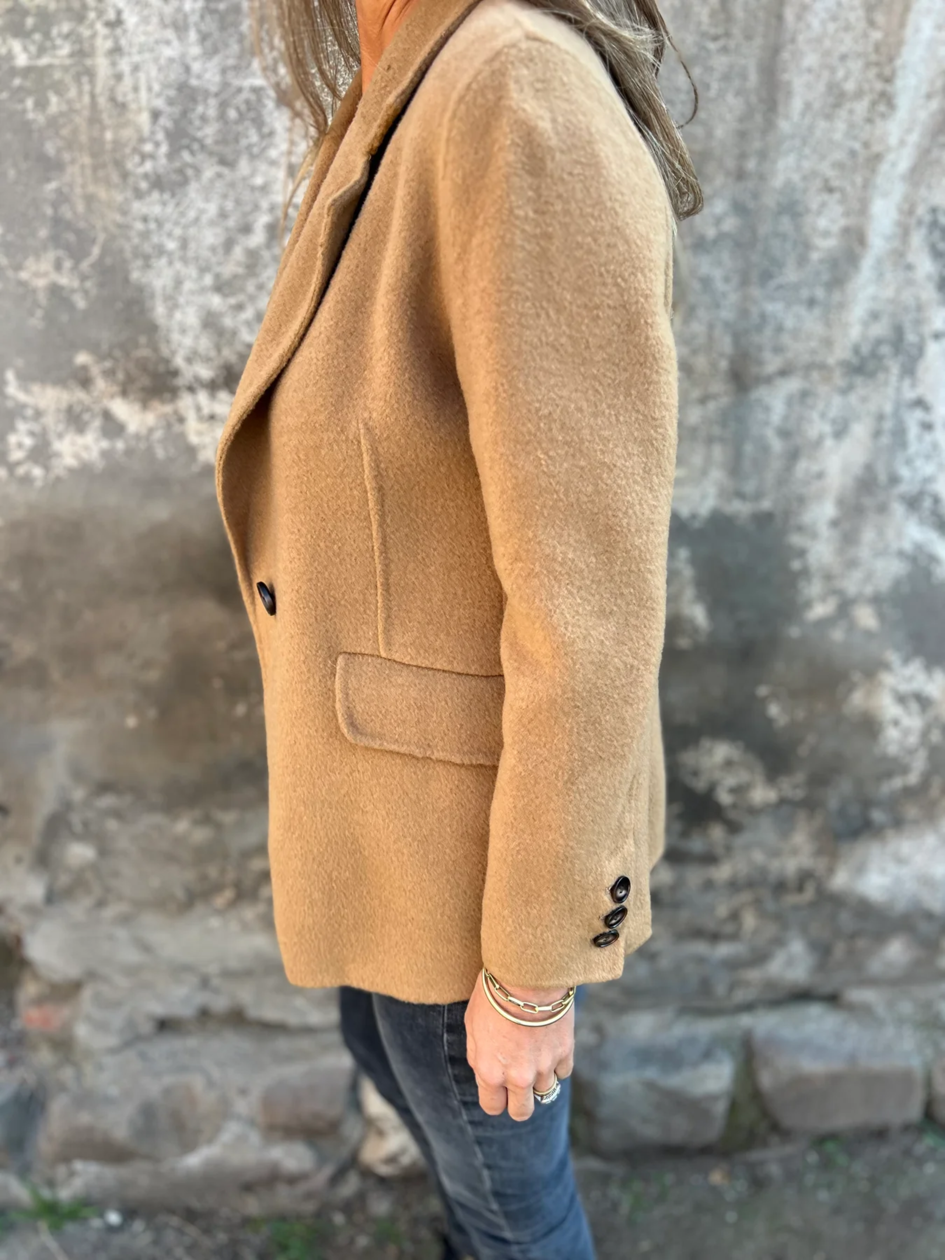 Einreihiger Damen-Blazer mit Reverskragen, hüftlang - weitere Ansicht