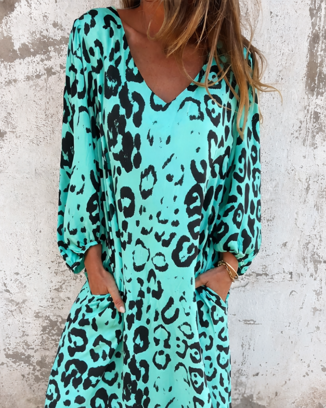 Maxikleid mit Leoparden-Print, lange Ärmel, in Blau-Grün