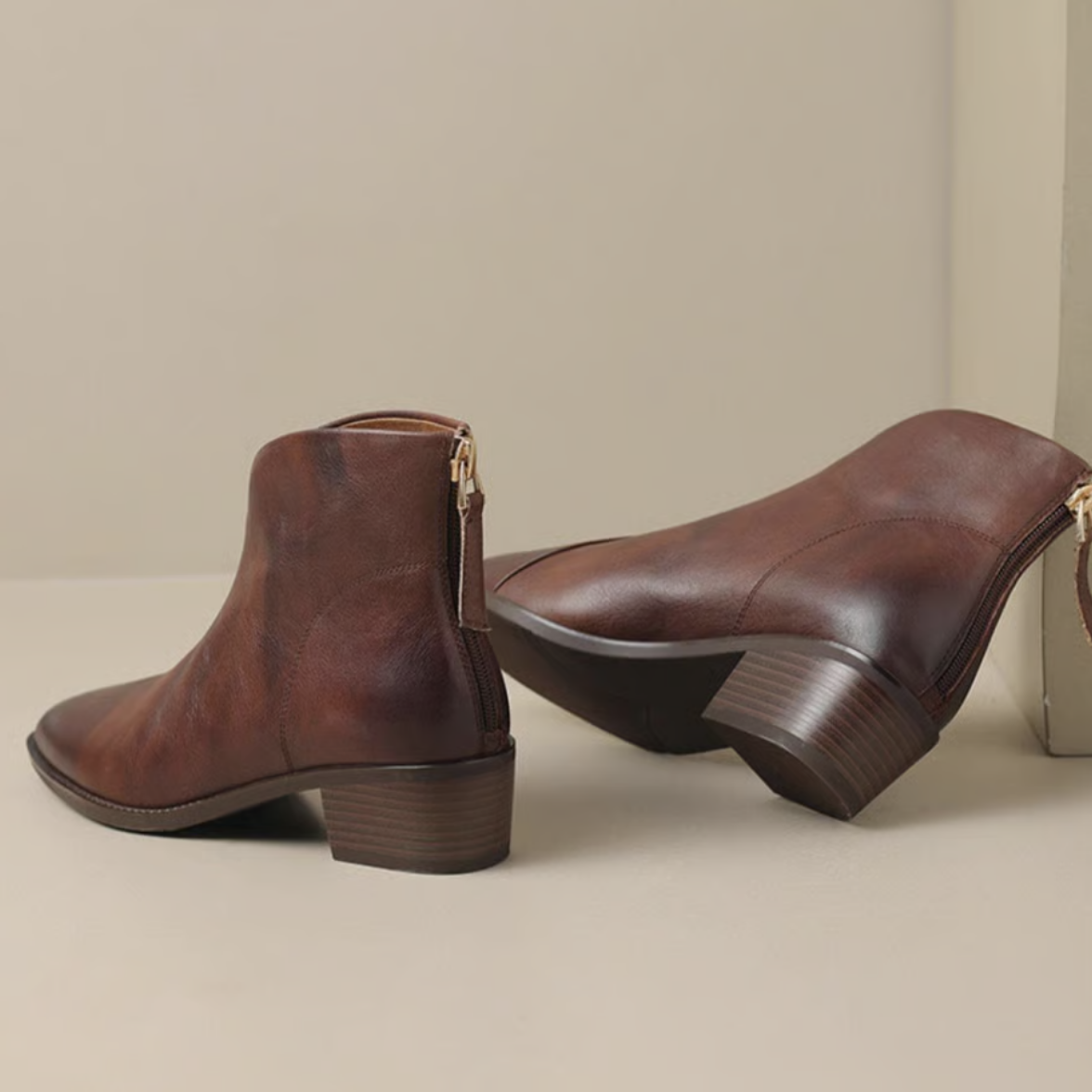 Stiefeletten Damen mit Blockabsatz und Reißverschluss in Lederoptik