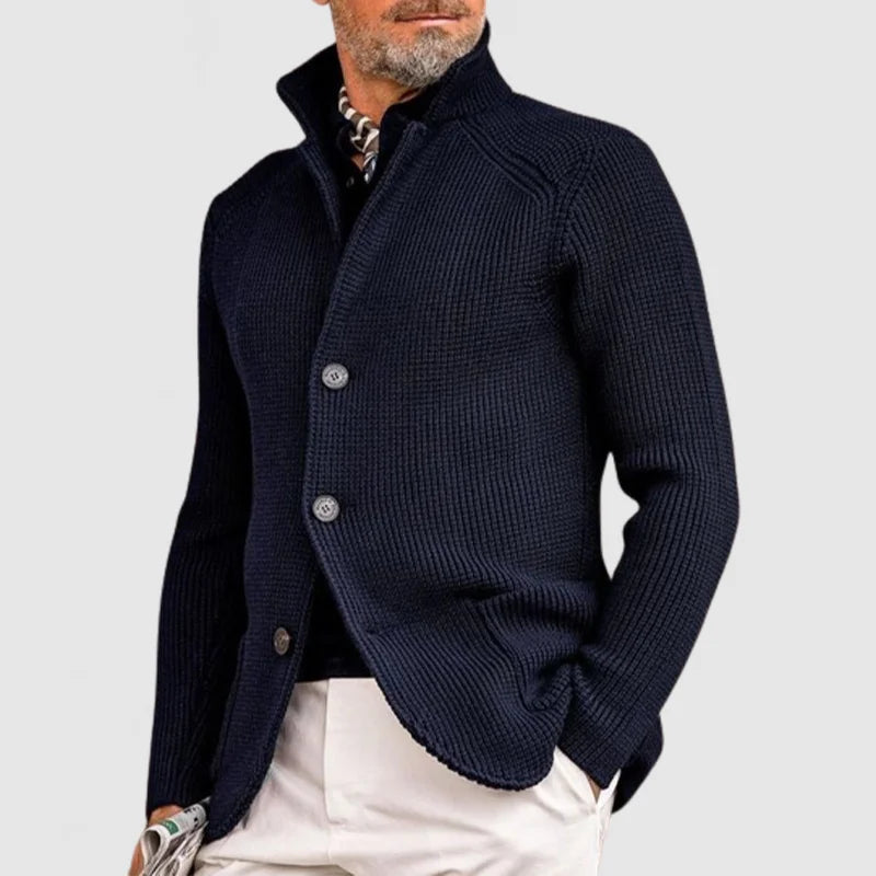 Herren Strickjacke mit Stehkragen und Knopfleiste in Marineblau, Grobstrick