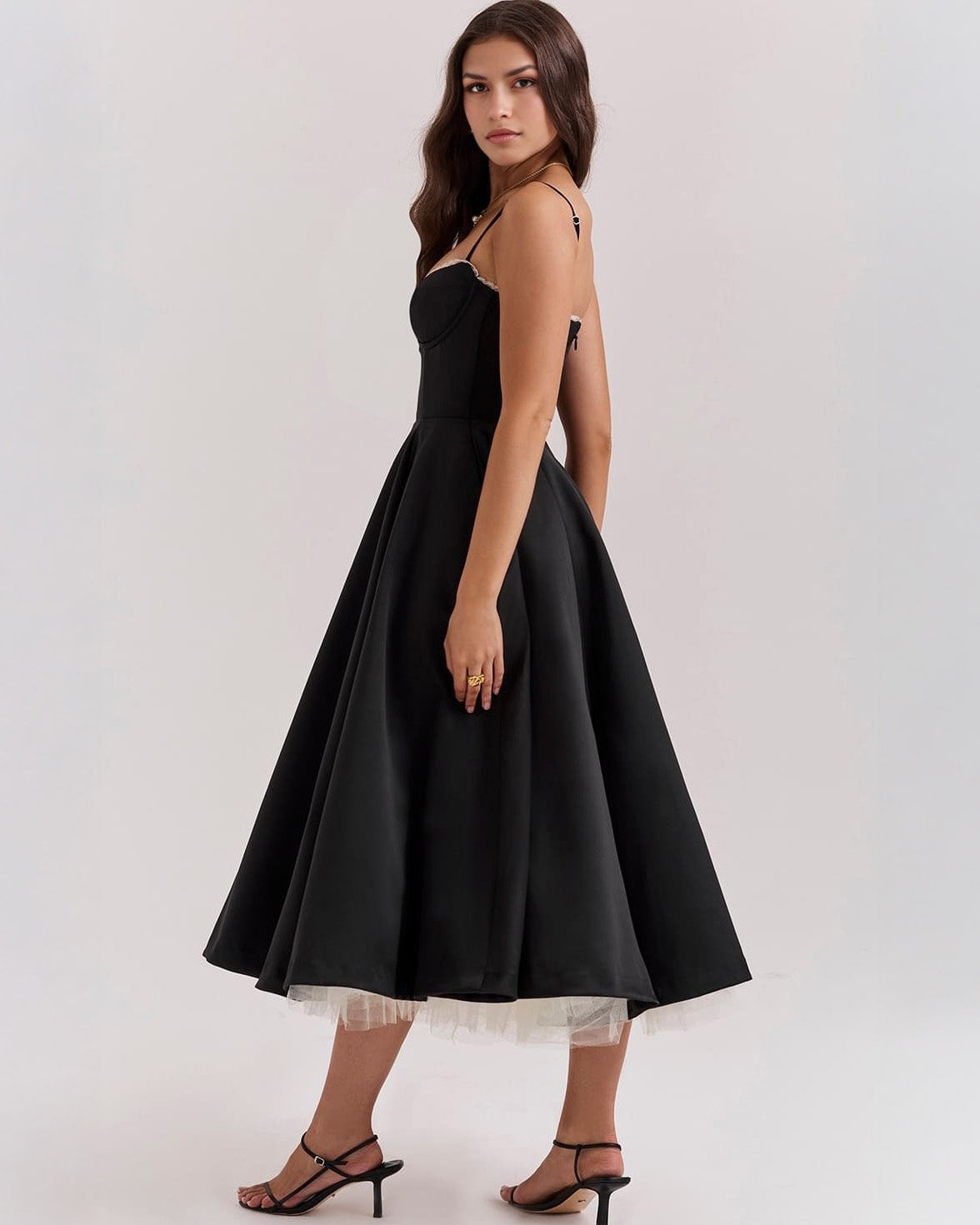 Bayer Modehaus - Damen Midikleid mit Herz-Ausschnitt und Spaghettiträgern - Produktbild 19