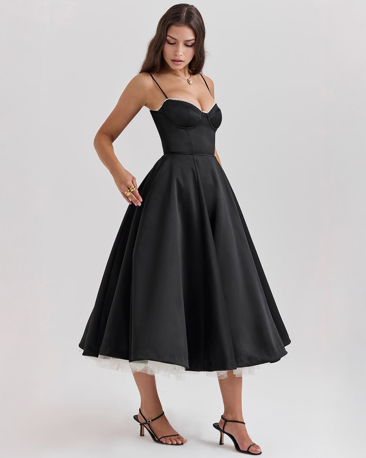 Damen Midikleid mit Herz-Ausschnitt und ausgestelltem Rock - weitere Ansicht
