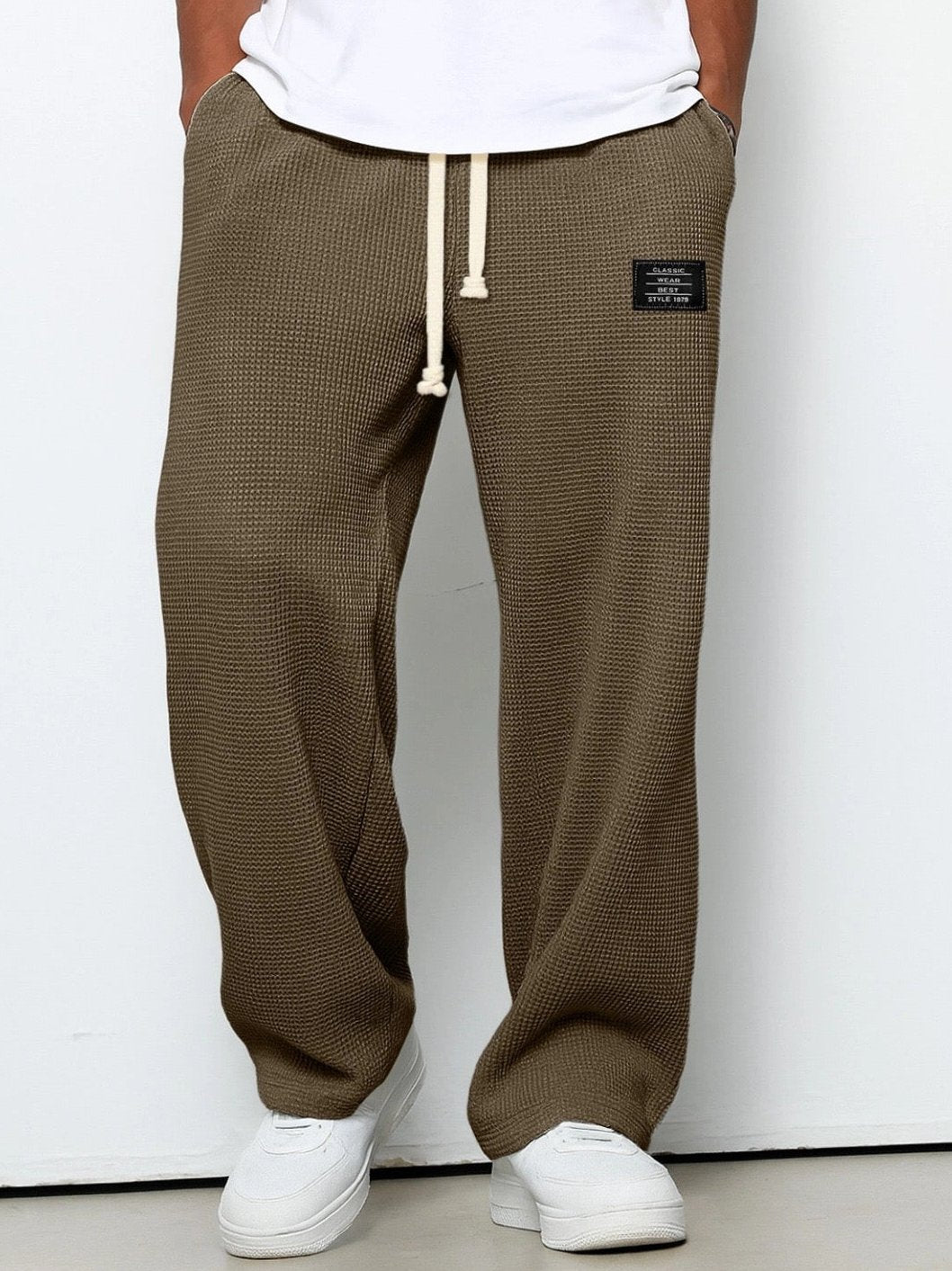 Bayer Modehaus - Herren Wide-Leg-Hose mit Kordelzug, Waffelstruktur in Dunkelbraun