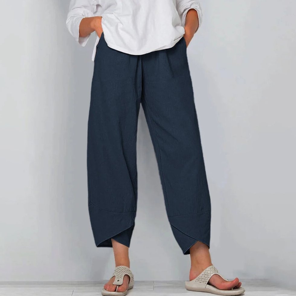 Bayer Modehaus - Damen Weite 7/8-Hose mit Ballon-Bein und Taschen in Marineblau