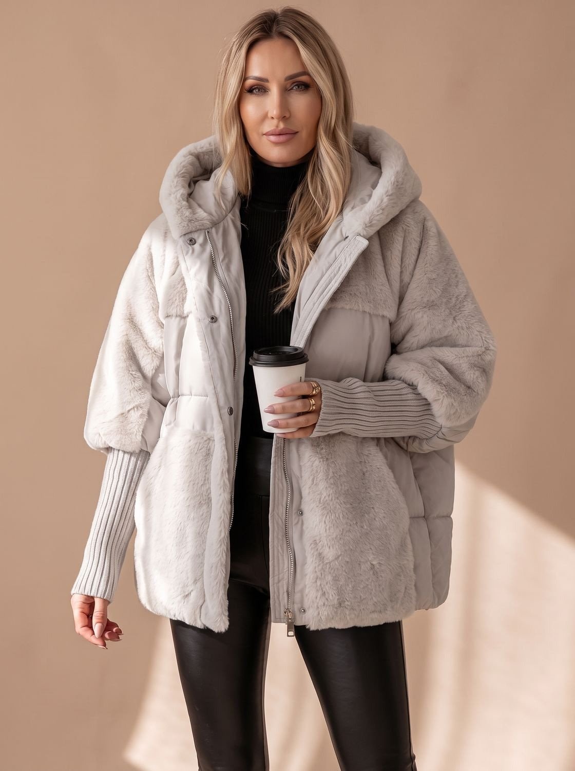 Daunenjacke Damen gesteppt, Oversize mit Kunstfell-Kragen und Kapuze