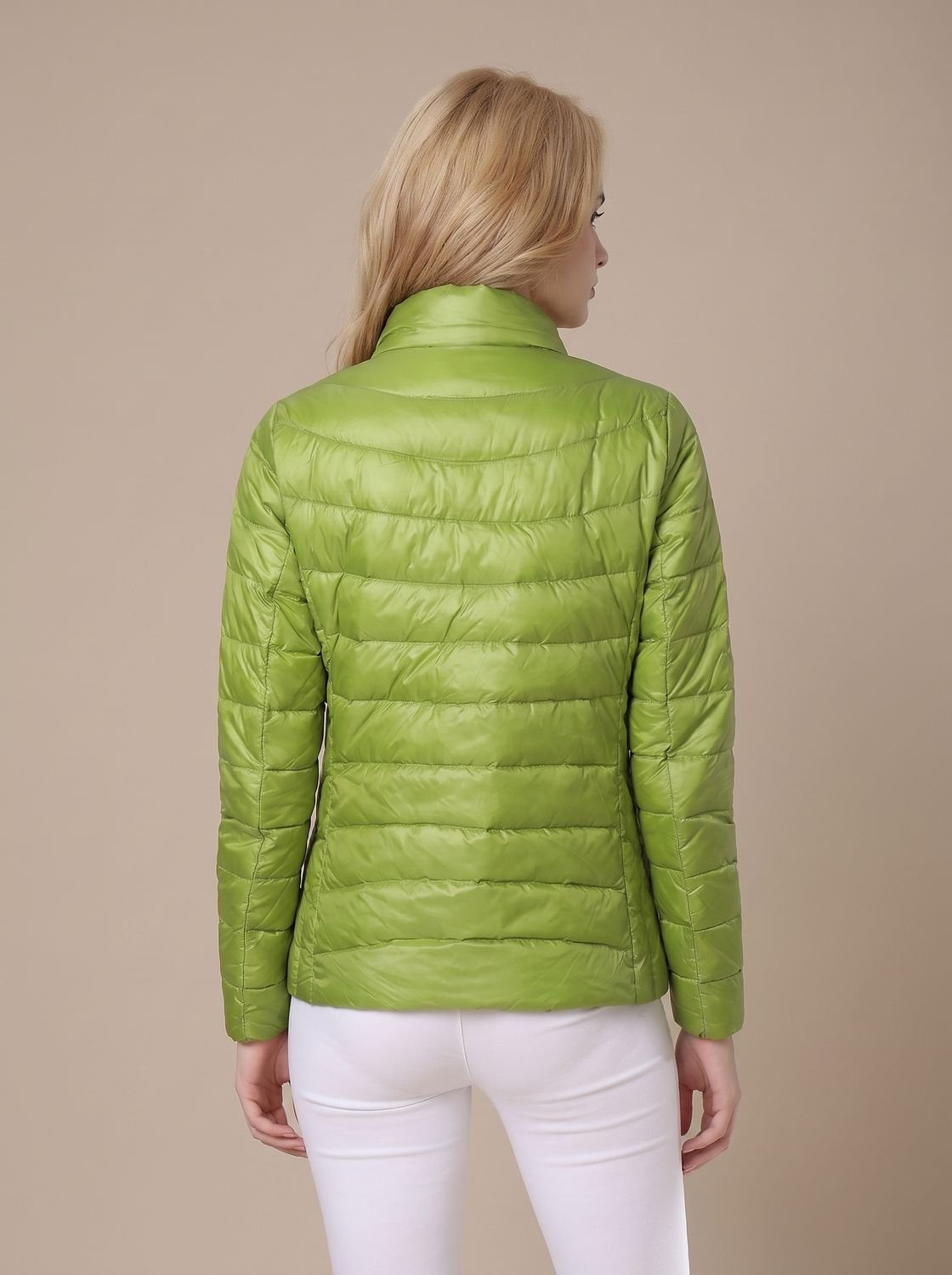 Daunenjacke Damen leicht und wasserdicht mit Stehkragen