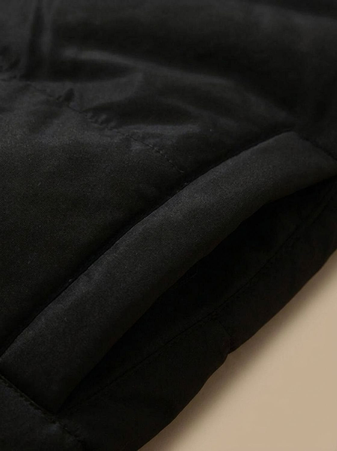 Daunenjacke Damen mit Sherpa-Fleece-Futter und Kapuze, hüftlang