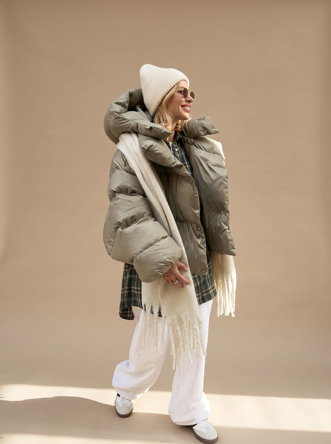 Daunenjacke Damen warm gesteppt, Oversize mit Stehkragen