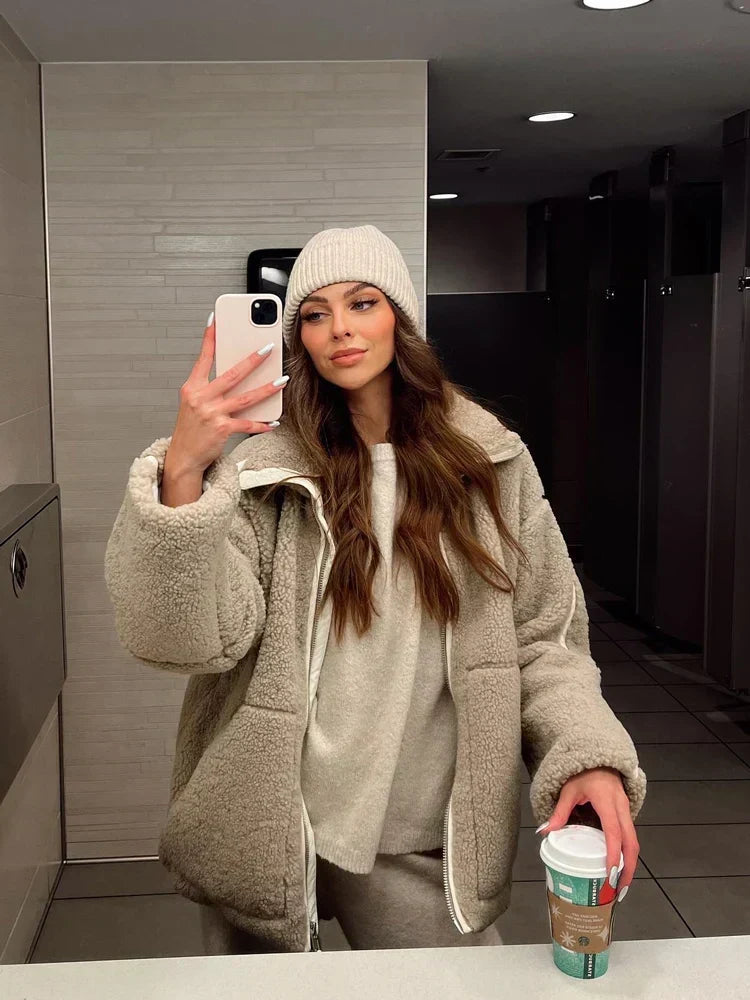 Damen Oversized Teddyjacke mit Stehkragen und Reißverschluss
