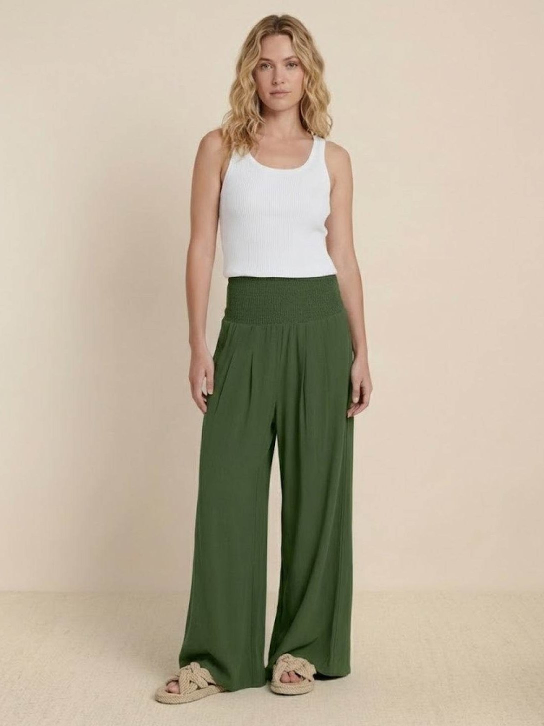 Bayer Modehaus - Damen Palazzohose mit Smokbund, High Waist, weites Bein in Armeegrün