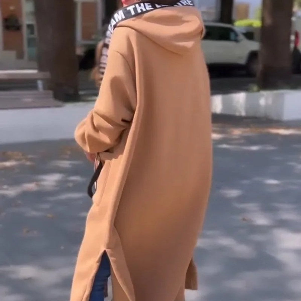 Hoodie Damen Oversize lang mit Kapuze für einen lässigen Look