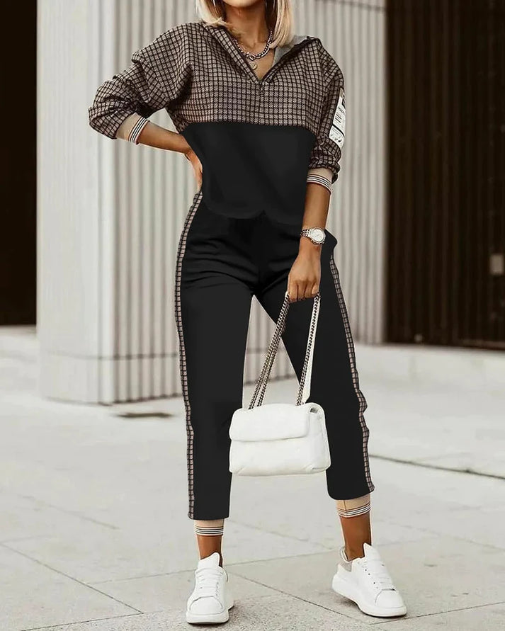Hoodie Damen Zweiteiler mit Kapuze und Joggerhose im Allover-Print