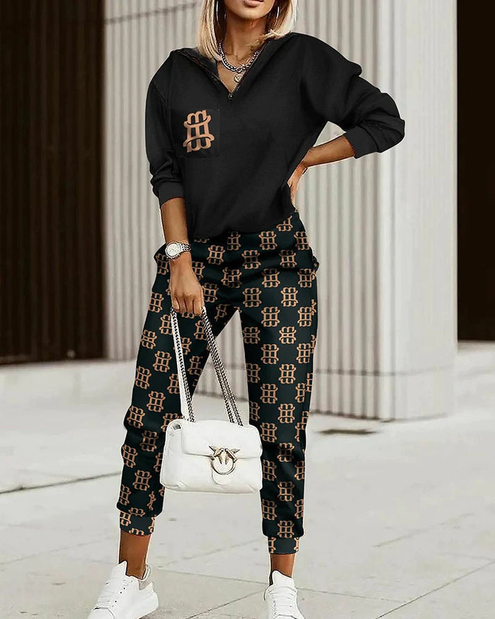 Hoodie Damen Zweiteiler mit Kapuze und Joggerhose im Allover-Print