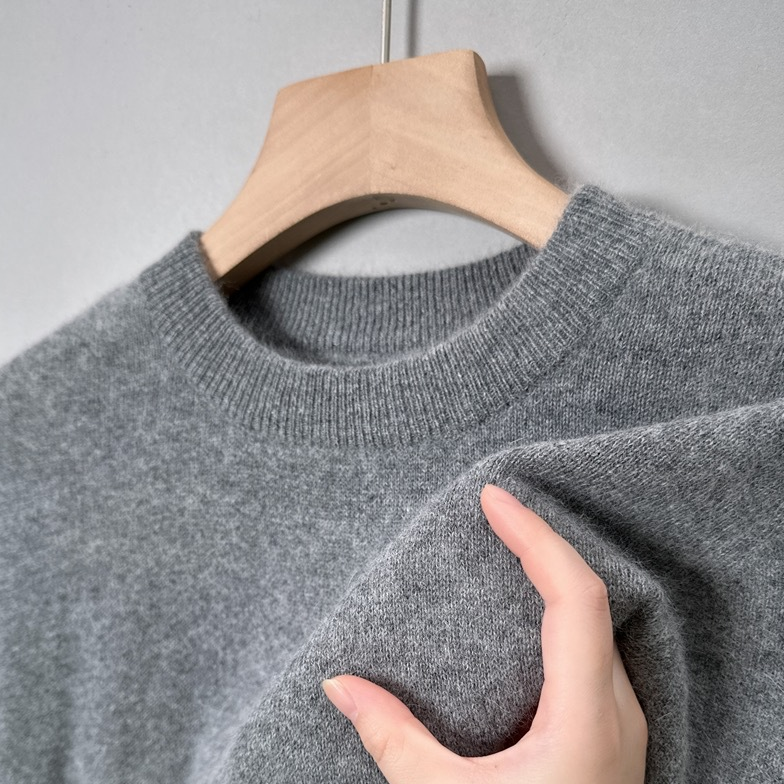 Bayer Modehaus - Damen Feinstrickpullover mit Rundhalsausschnitt, unifarben in Grau