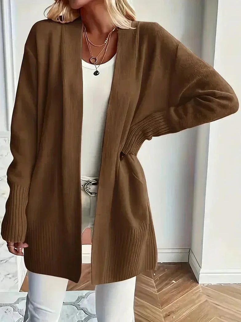 Bayer Modehaus - Damen Longcardigan mit Dolman-Ärmeln und Rippbündchen in Braun
