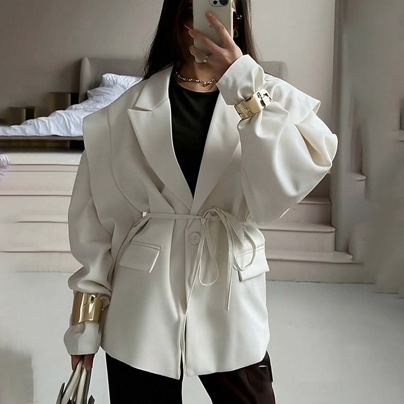 Jacke mit Bindegürtel und Reverskragen für Damen
