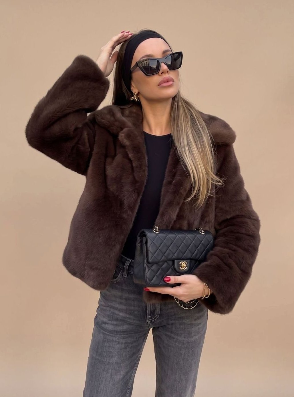 Winterjacke Damen Kunstpelzmantel kurz mit breitem Umlegekragen