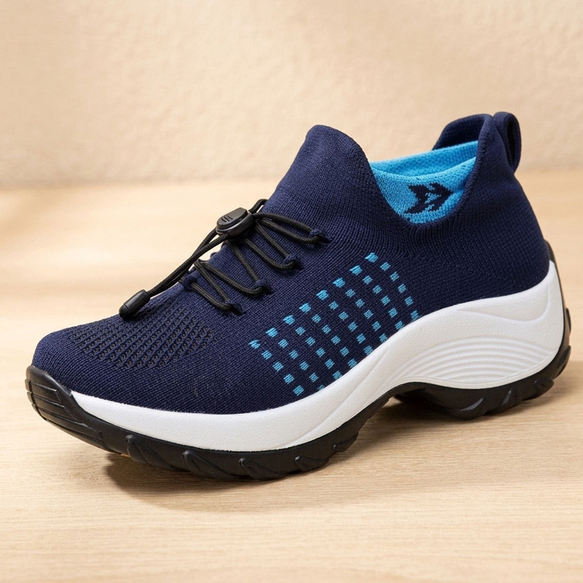 Orthopädische Schuhe Damen aus Strick, atmungsaktiv mit breiter Zehenbox